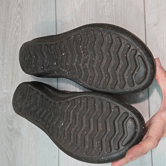 UGG Australia Women's 5135 Leather  Shearling Clogs Mule Clog Sheepskin Shoes 9 - Picture 10 of 10